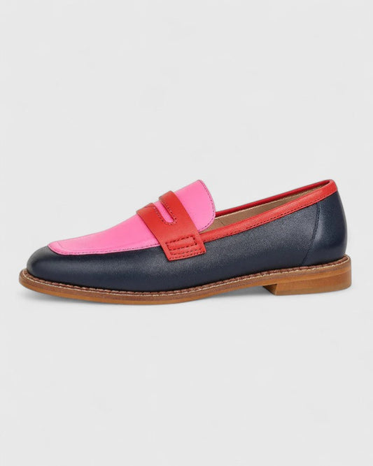 ALICIA™ | MOCASINES INFORMALES CON DETALLES EN CONTRASTE