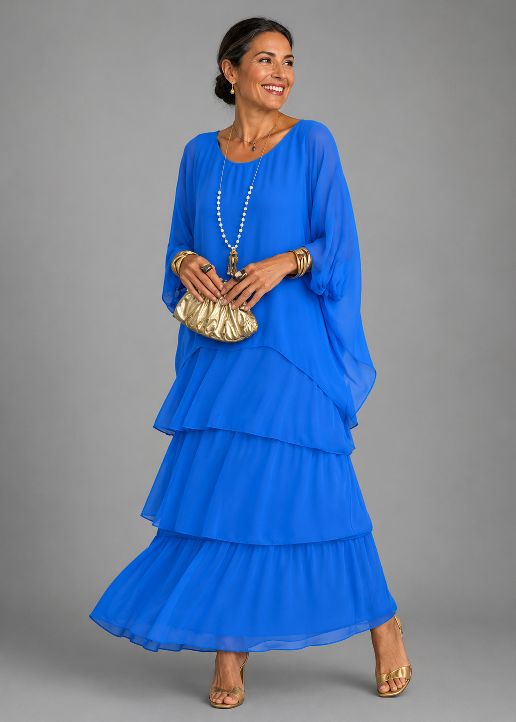 Valentina - Elegante vestido maxi de capas