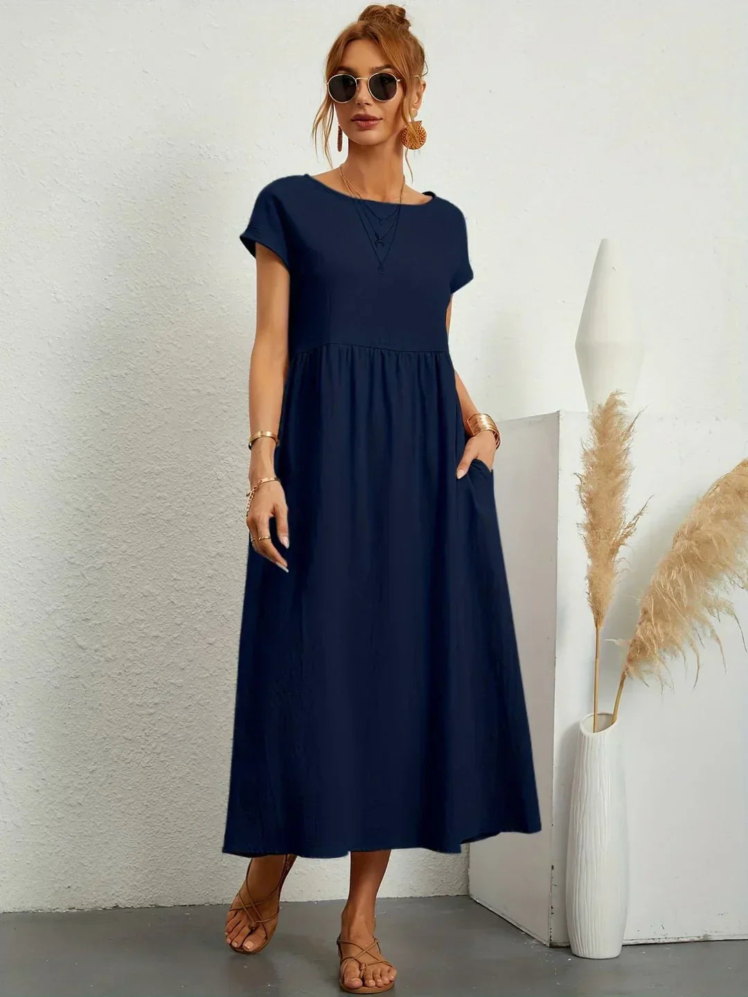 Valentina - Elegante vestido midi favorecedor