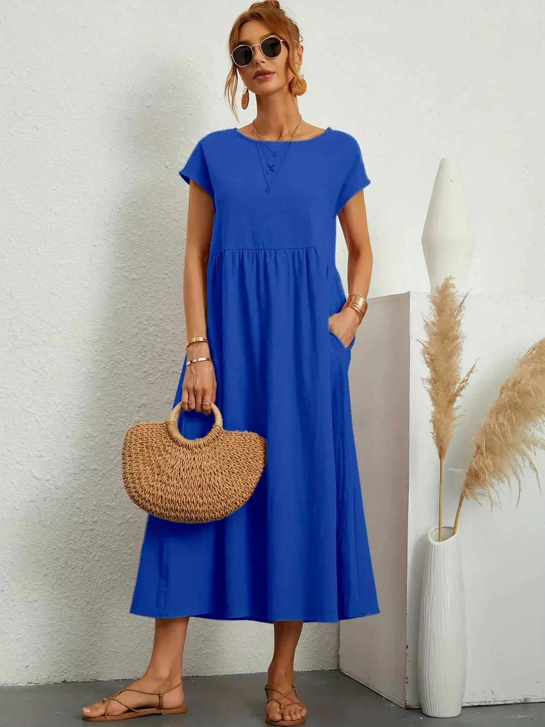 Valentina - Elegante vestido midi favorecedor
