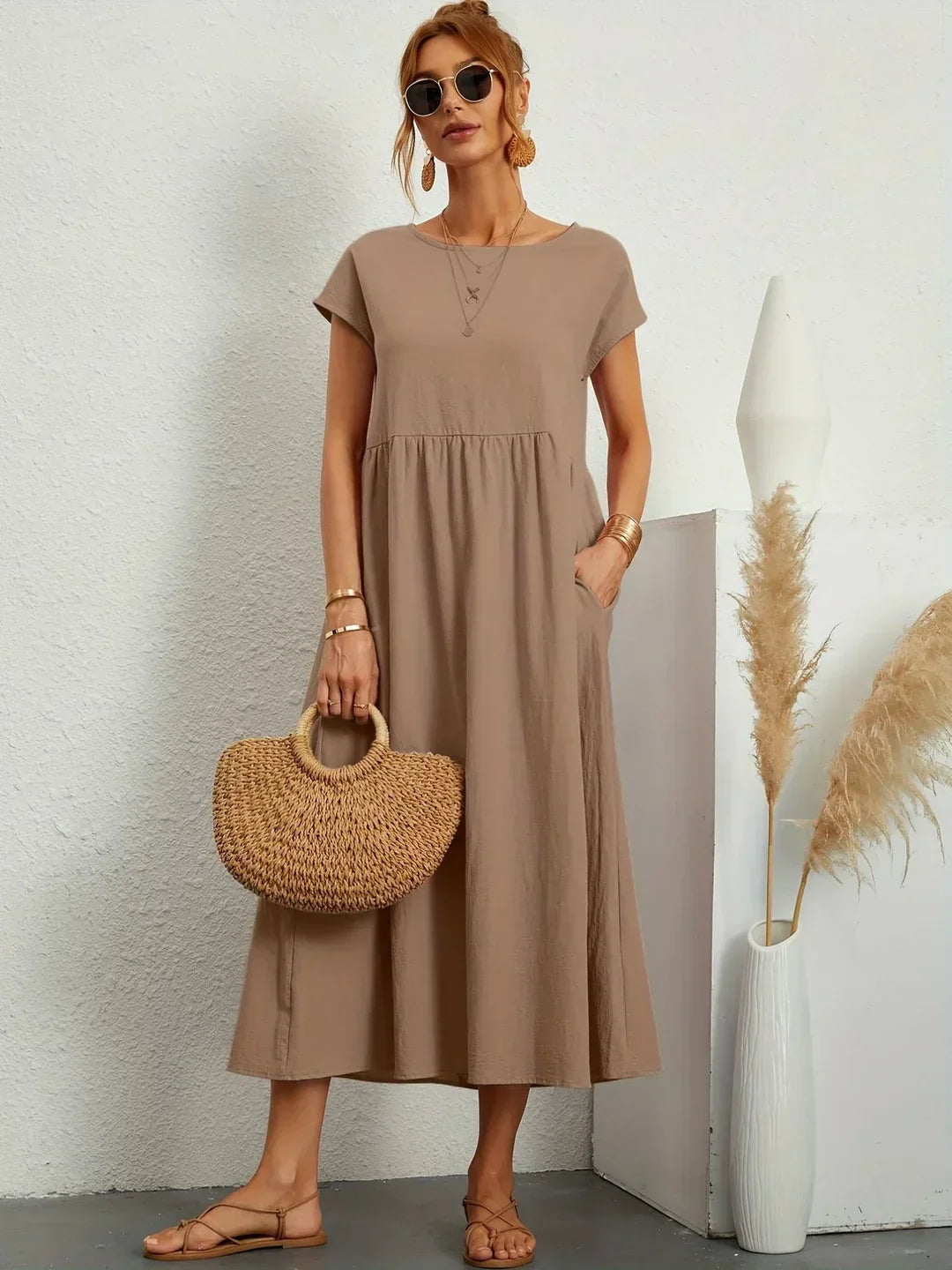 Valentina - Elegante vestido midi favorecedor