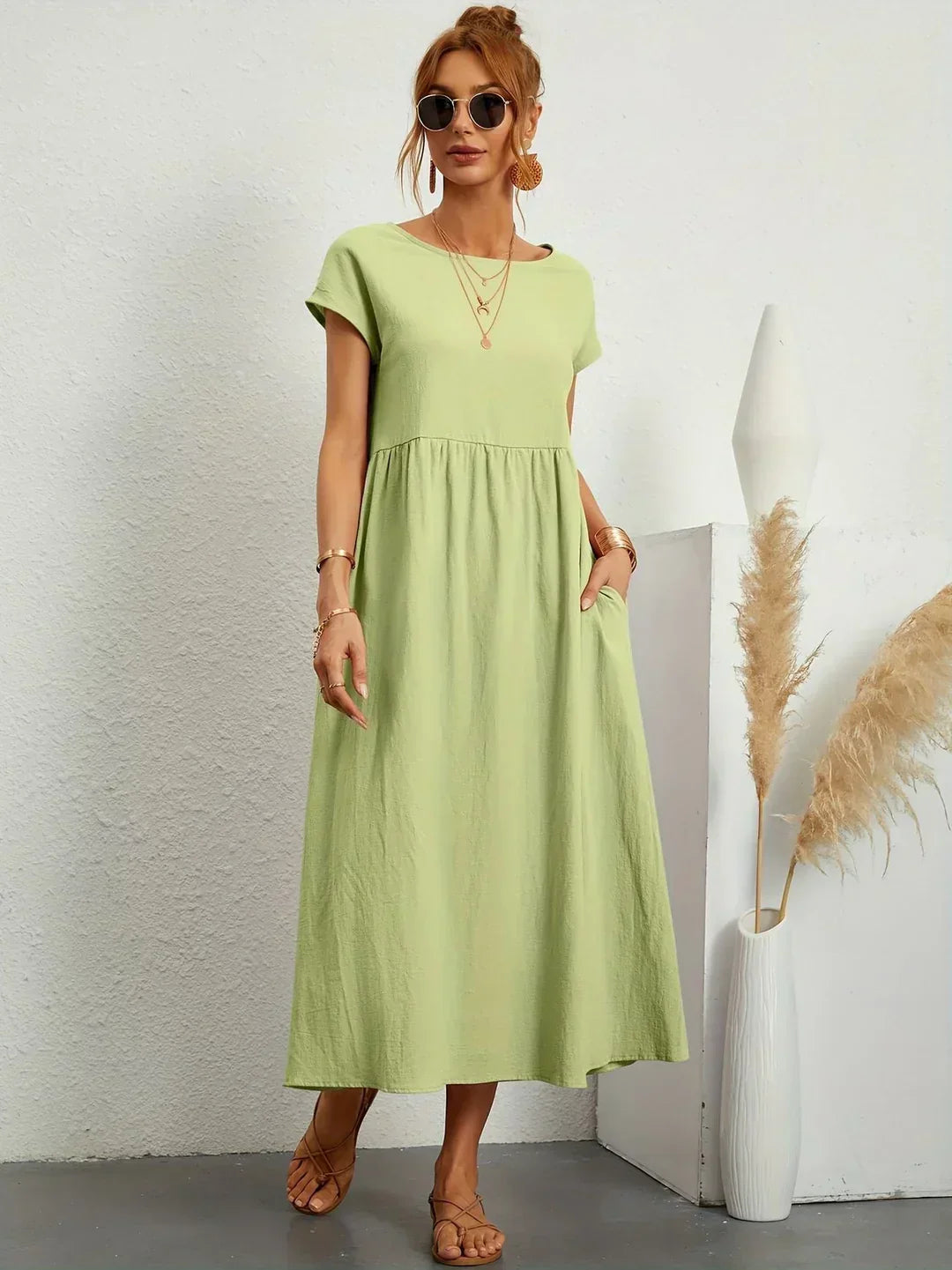 Valentina - Elegante vestido midi favorecedor