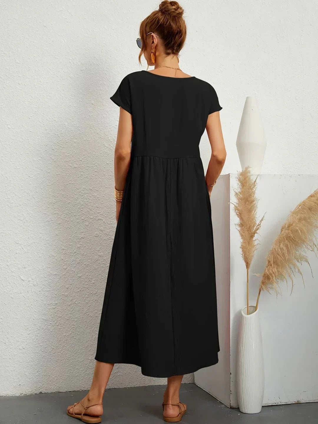 Valentina - Elegante vestido midi favorecedor