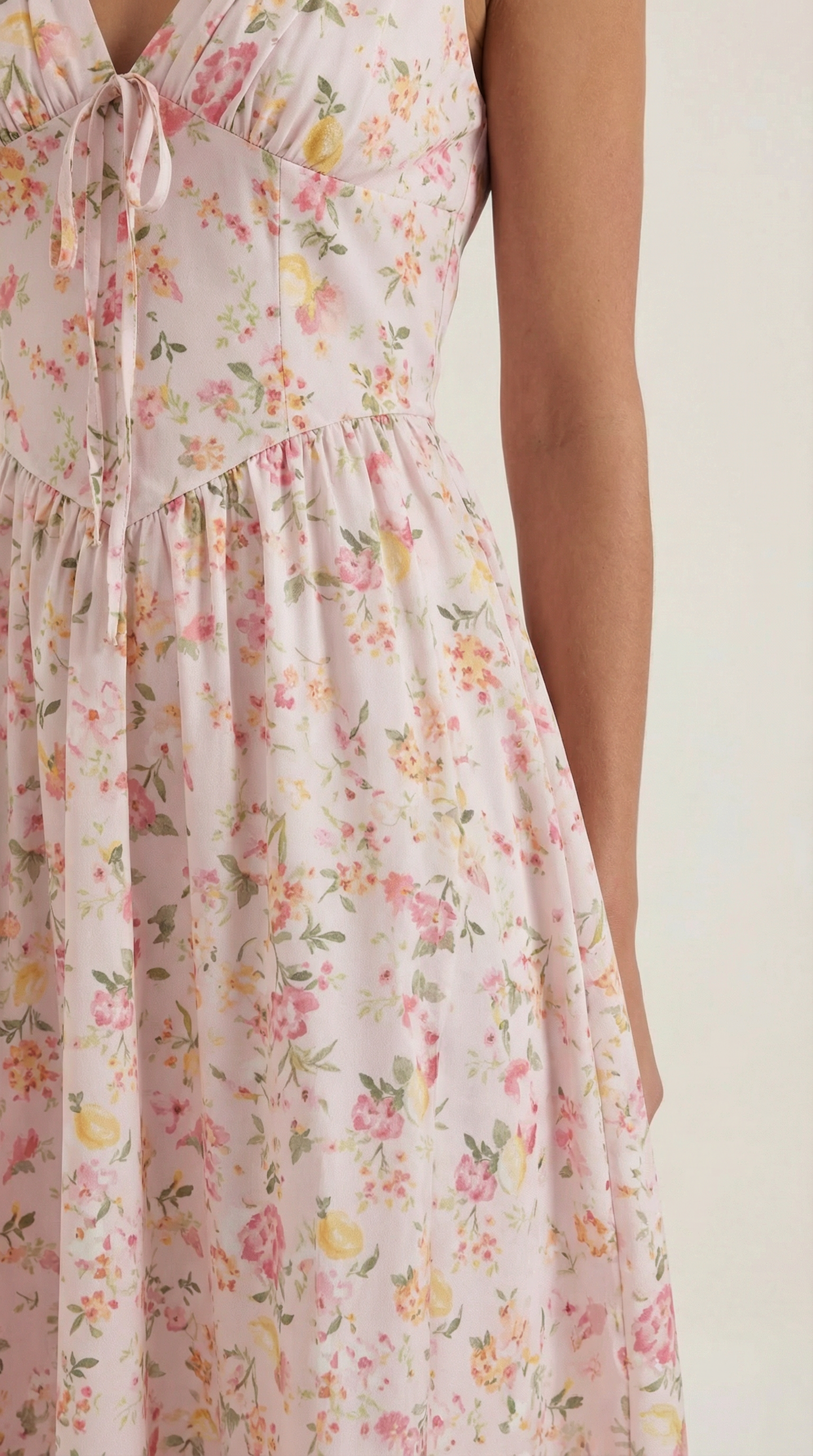 Vestido midi con escote en V Cassiopeia
