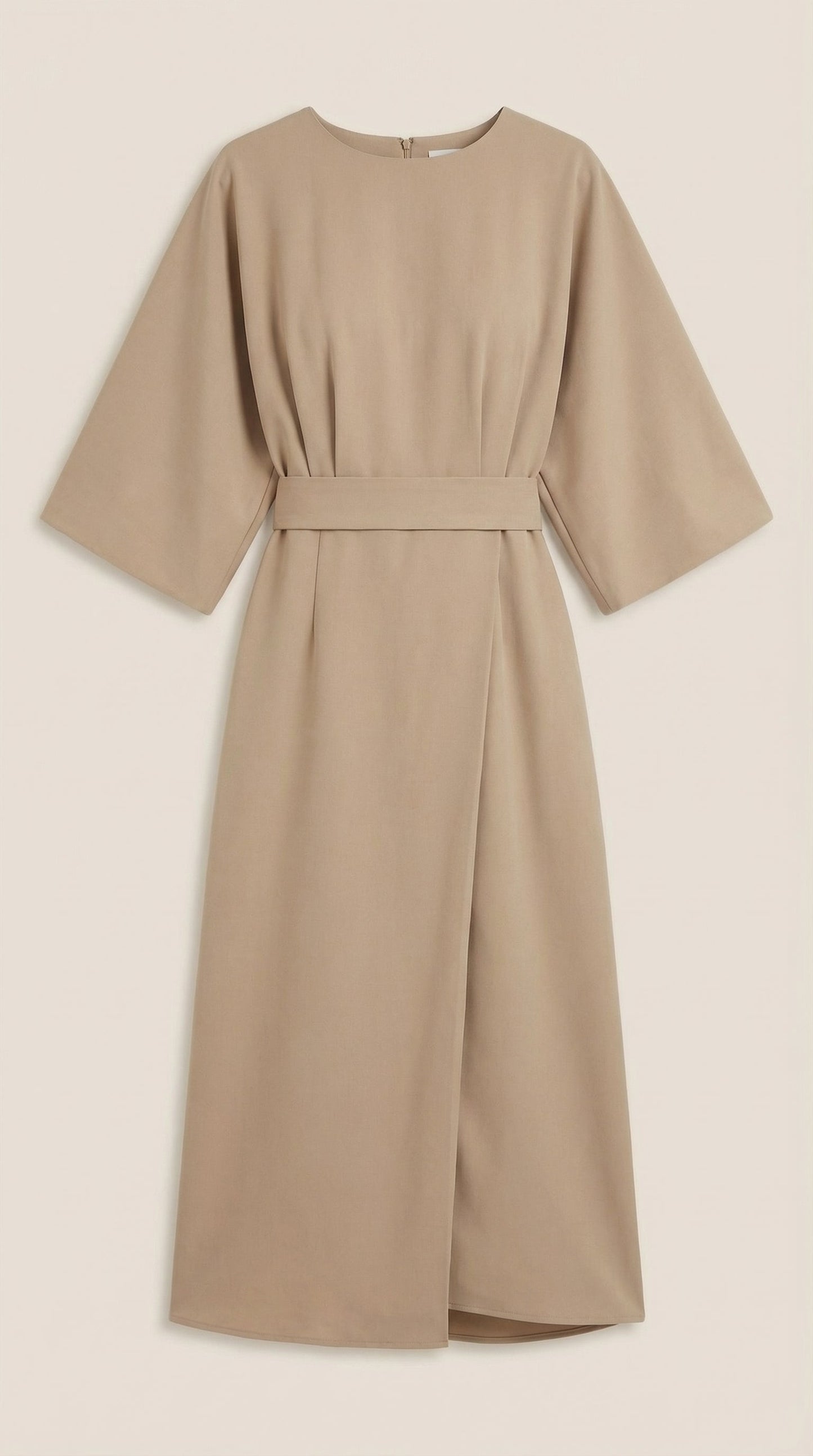 Vestido largo de Ana con cinturón